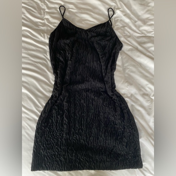 VINTAGE BLACK TEXTURED MINI DRESS - Picture 3 of 8